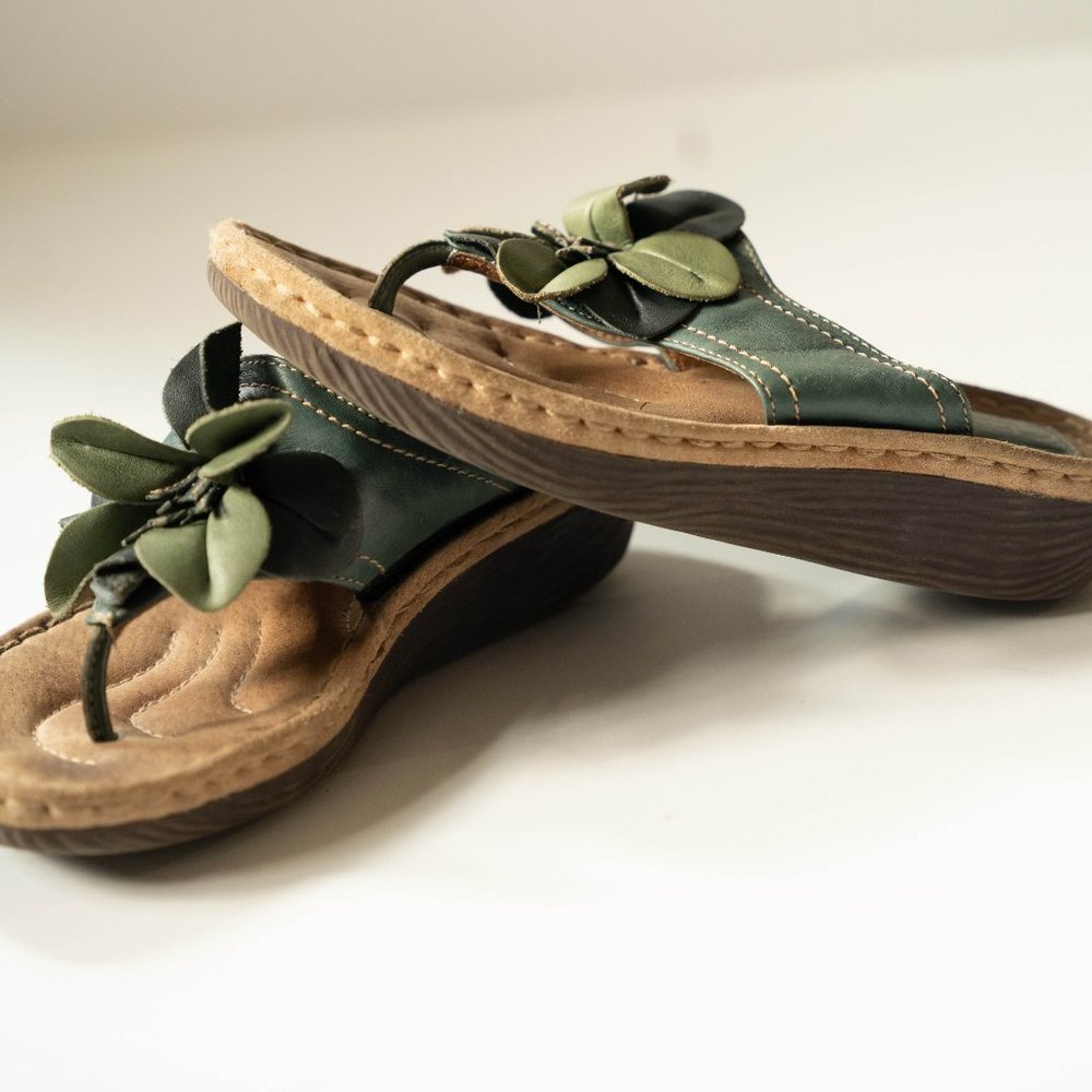 Clark's Flower Sandal